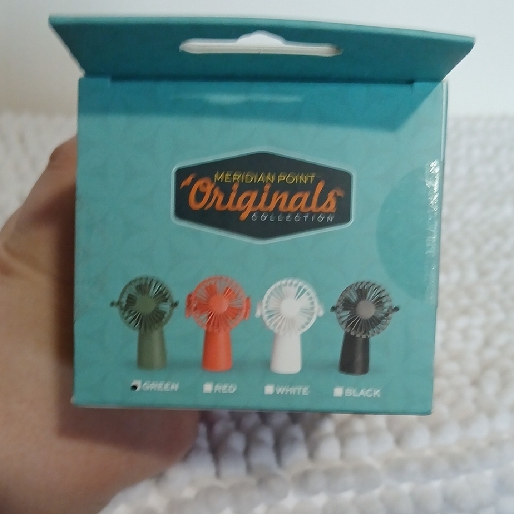 Meridian Point Originals Collection Mini Neck‎ Fan - Picture 5 of 9